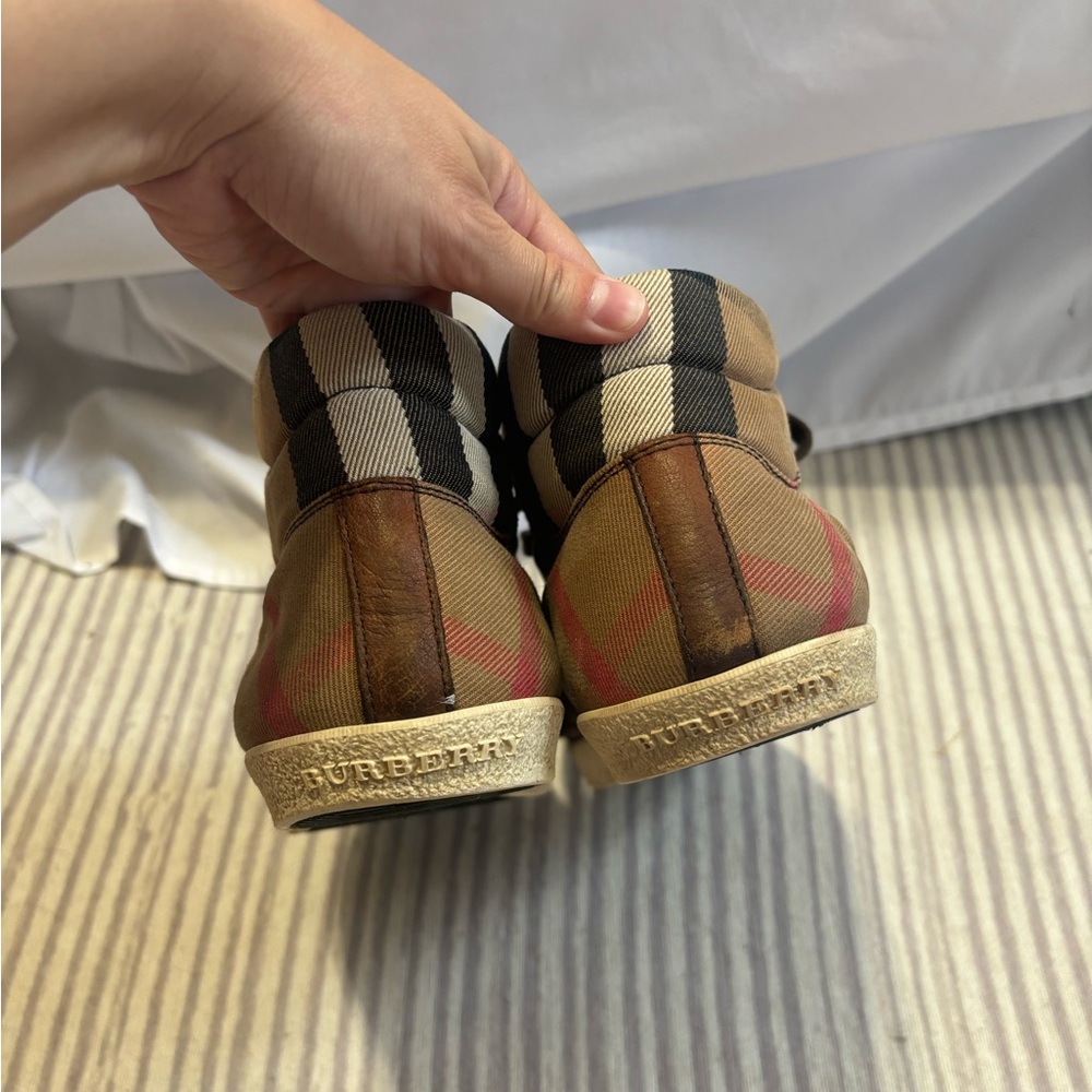 Burberry Mens High Top Sneaker - Picture 4 of 13